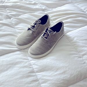 New Sperry Boys Shoes